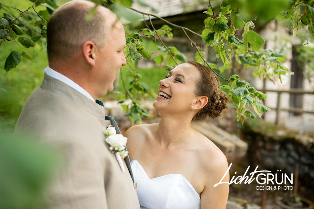 Hochzeitsfotografie Mondsee - by Lichtgrün - Design & Photo, Linda Mayr - Mondsee